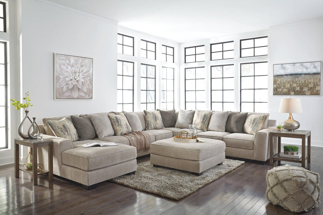 Ardsley Sectional with Chaise